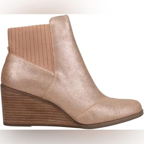 TOMS Women’s Sadie rose gold wedges boots NWT Rose Gold - Picture 2 of 10